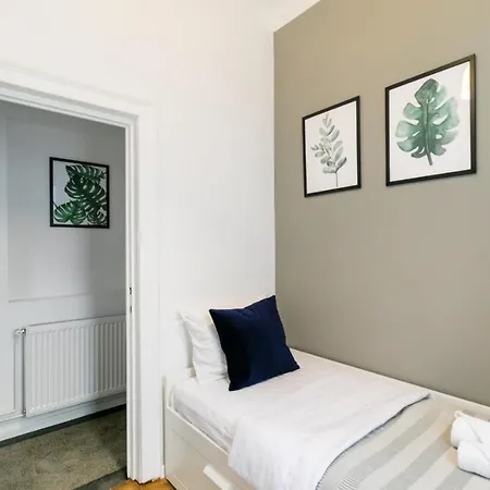 Apartment Catchy Dreams Spacious Str 43b *