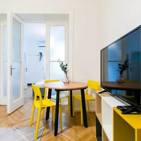 Catchy Dreams Spacious Str 43b Bucharest